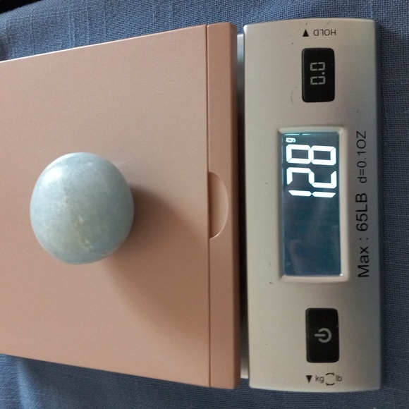 Celestite Palmstone Crystal - Picture 4 of 4